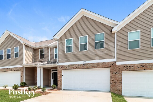 Foto del edificio - 10723 Rivergate Dr NW