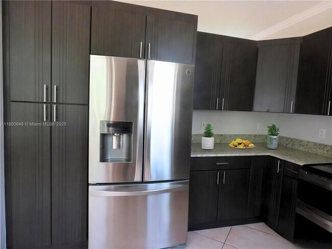 Foto del edificio - 15643 NW 12th Rd