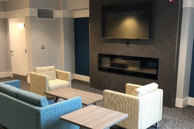 Common Area - The Belnor Senior Residences