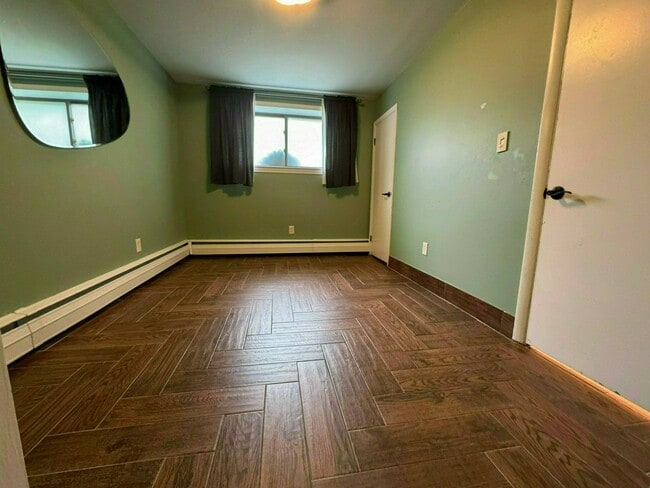 Building Photo - 53A Saint Paul St. Unit 3