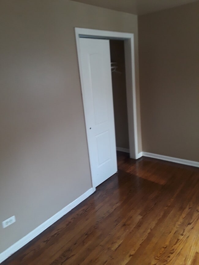 Foto del edificio - 6927 S Prairie Ave