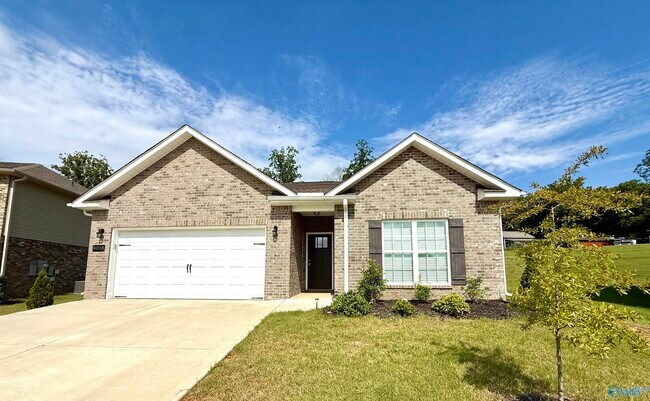 Foto del edificio - 4018 Rockland Cir SE
