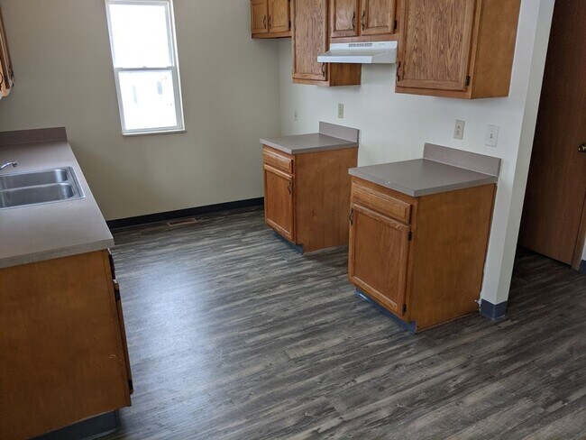 Foto del edificio - 247 Reed Ave