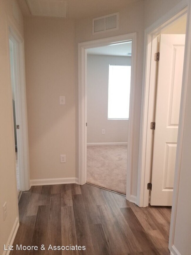 Foto del edificio - 3 br, 2 bath House - 227 Mildred Drive