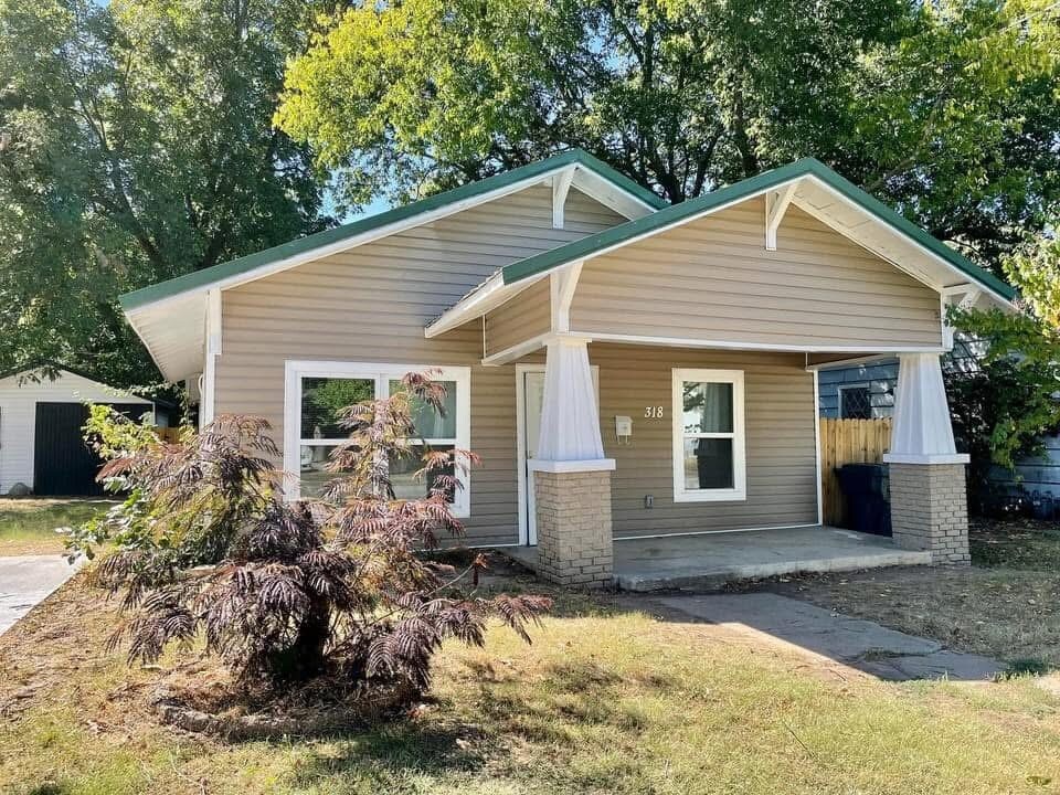 Foto principal - 318 7th Ave NW