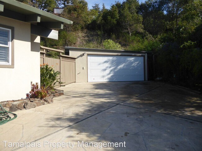 Building Photo - 3 br, 2 bath House - 60 Via Cheparro
