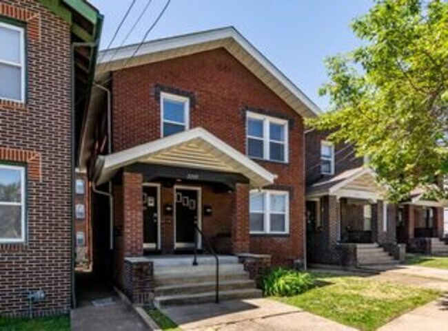 Foto del edificio - 2201 Bellevue Ave