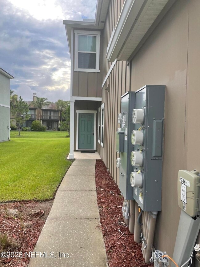 Building Photo - 7736 Legacy Trl