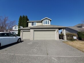 Building Photo - 2866 Troon Ct
