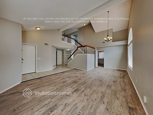 Building Photo - 2172 Stratford Dr