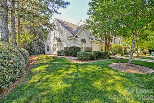 Foto del edificio - 10630 Sleigh Bell Ln