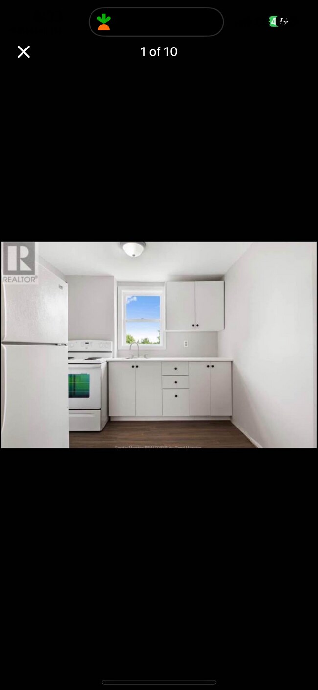 Photo du bâtiment - 603 Hillsborough Rd