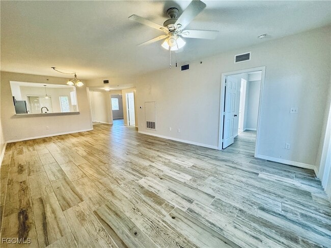 Foto del edificio - 10000 Maddox Ln