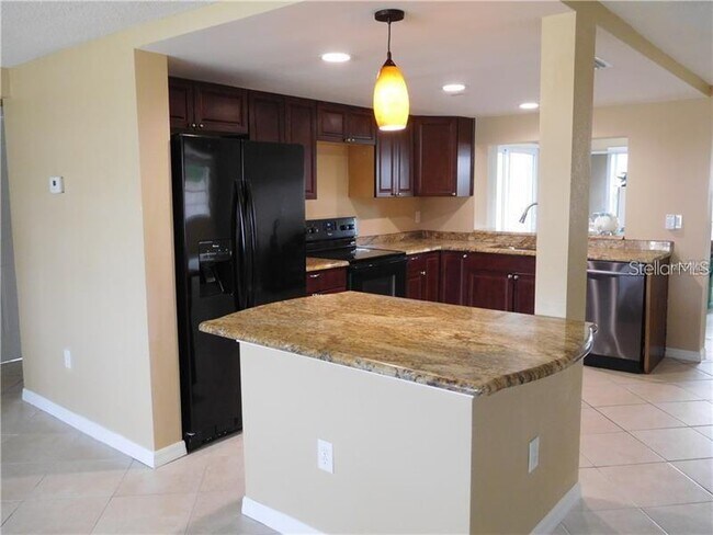 Foto del edificio - 7333 Sequoia Dr