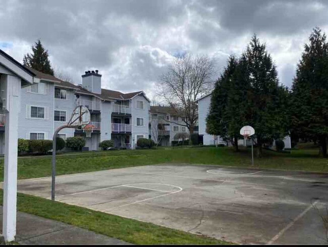 Building Photo - 7453 Newcastle Golf Club Rd