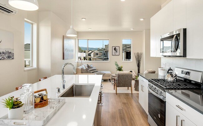 Foto del edificio - 32628 Hemlock Ave SE