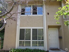 Building Photo - 1872 Tesoro Ct