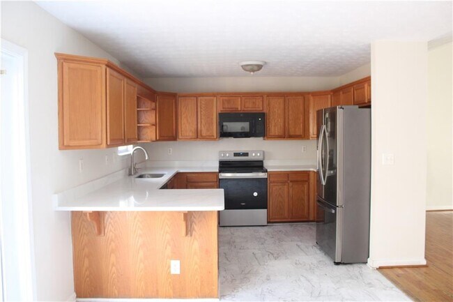 Foto del edificio - 3755 Fern Creek Dr