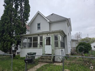 Building Photo - 305 Denver St