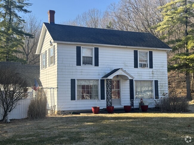 Building Photo - 1512 E Gardner Ln