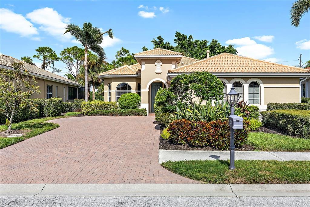 Foto principal - 134 Savona Way
