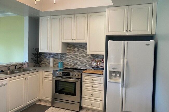 Foto del edificio - 106 Mainsail Dr