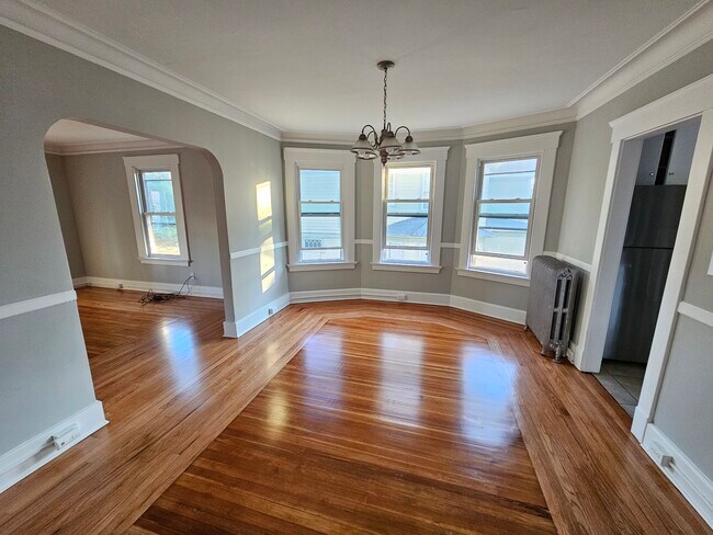 Foto del edificio - 217 S Whittlesey Ave