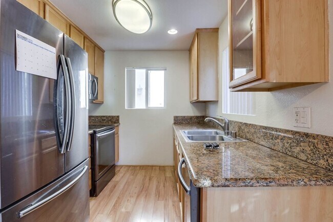 Foto del edificio - 2 Bedroom Condo For Rent - El Cajon
