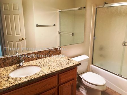 Building Photo - Granite Bay 3 Bedroom Home