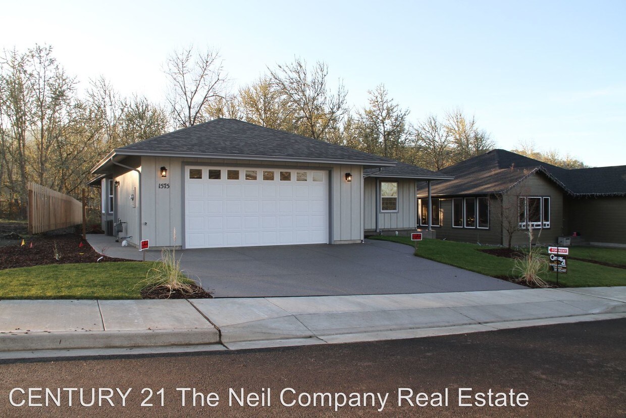 Primary Photo - 3 br, 2 bath House - 1575 W Basil St