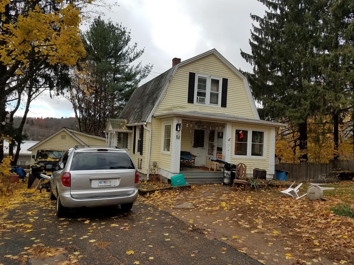 15 Wood Court - 5 Wood Ct