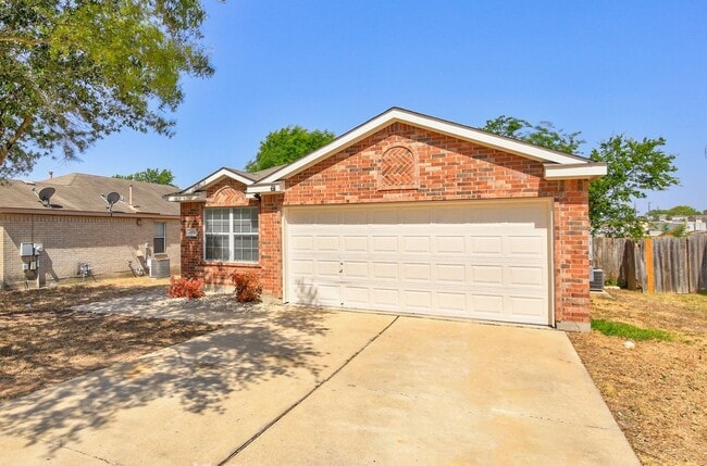 Building Photo - 14904 Antique Finish Dr