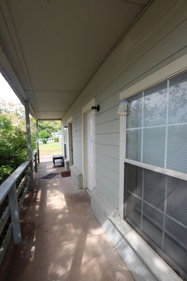 Foto del edificio - Coming Soon! Cozy 1 Bedroom, 1 Bath in Tyler!