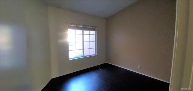 Foto del edificio - 28431 Seco Canyon Rd