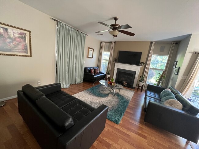 Building Photo - 11707 Royal Castle Ct