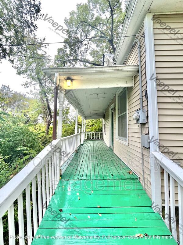 Building Photo - 438 E Excelsior St