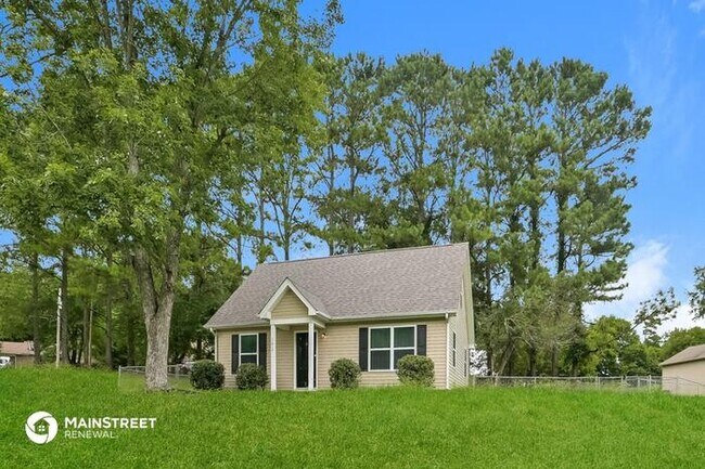 Building Photo - 1617 Summerhill Drive, Knoxville, TN 37922