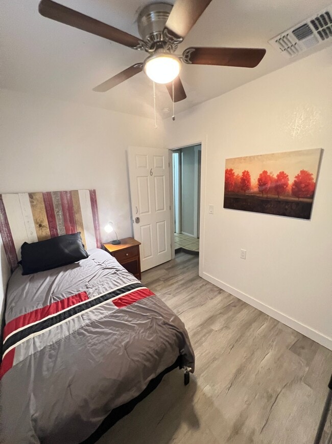 Photo - 2019 E Southern Ave House