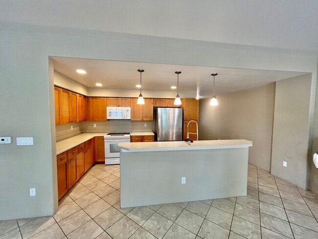 open kitchen floor plan - 7012 Hawaii Kai Dr
