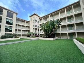 Building Photo - 3128 Loma Verde Dr