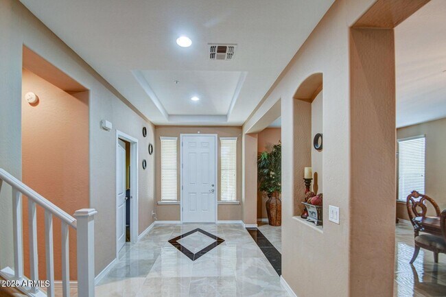Foto del edificio - 15039 W Highland Ave