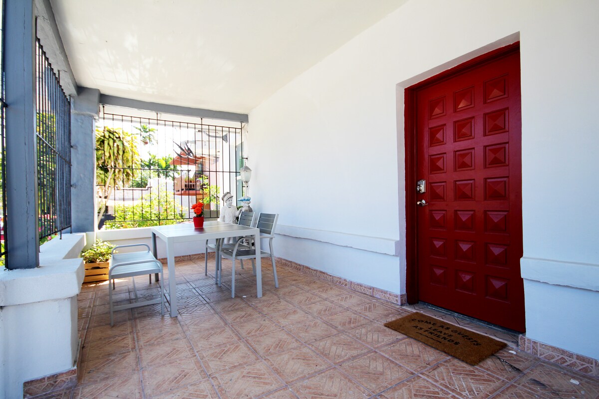 Foto principal - 612 SW 11th Ave
