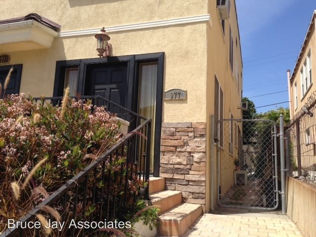 Building Photo - 977 Marview Ave