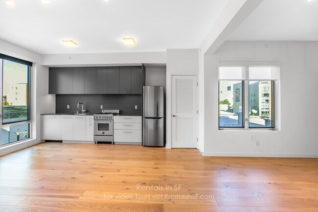 Building Photo - 11 Franklin St