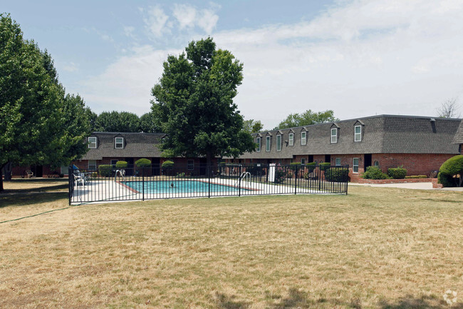 Building Photo - Barkley Townhouse Apartments