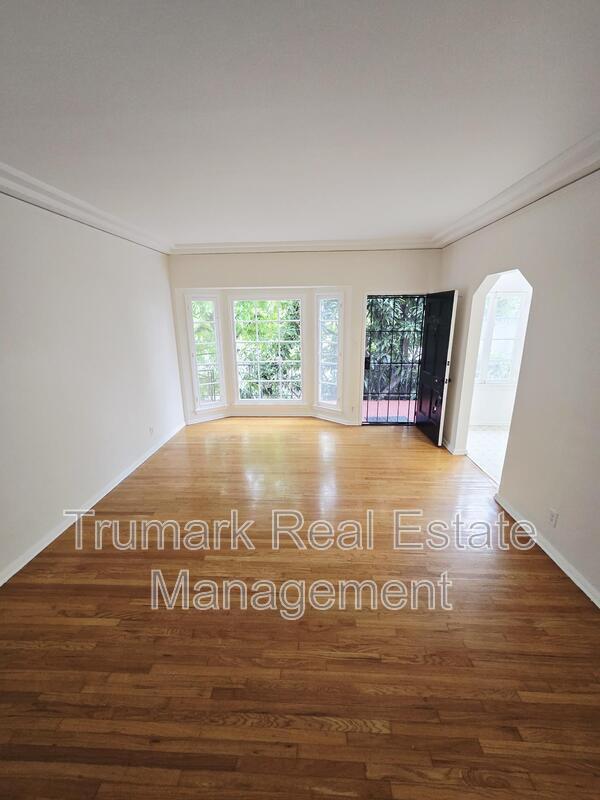 Foto principal - 410 E Harvard St