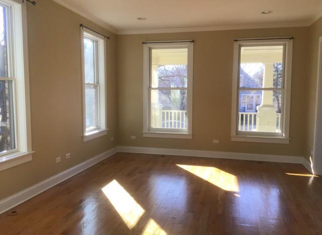 Building Photo - 4 bedroom in Evanston IL 60202