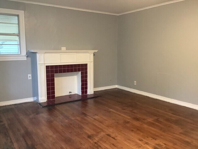 Foto del edificio - 2 Bedroom 1 Bath available for Rent