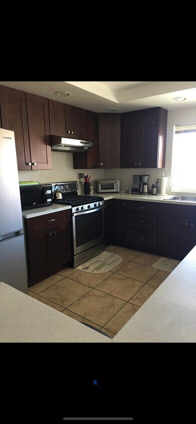 Fully renovated Stainless Kitchen - Quart Countertops - 17052 Pacific Coast Hwy