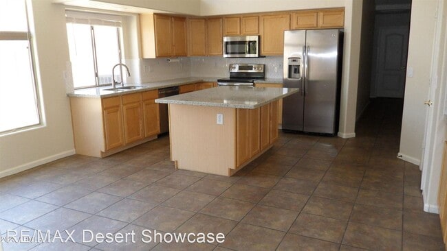 Building Photo - 4 br, 2.5 bath House - 22824 N 32nd Ave